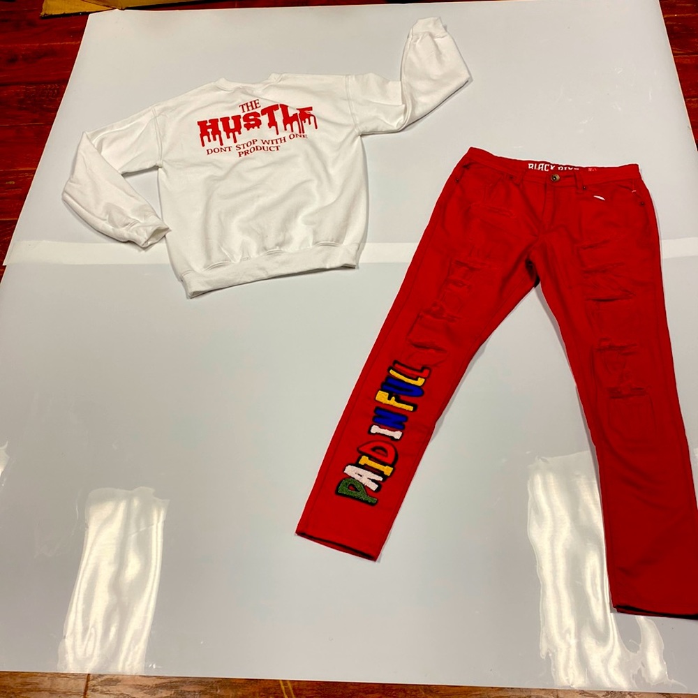 A pair of pants and a size S sweatshirt